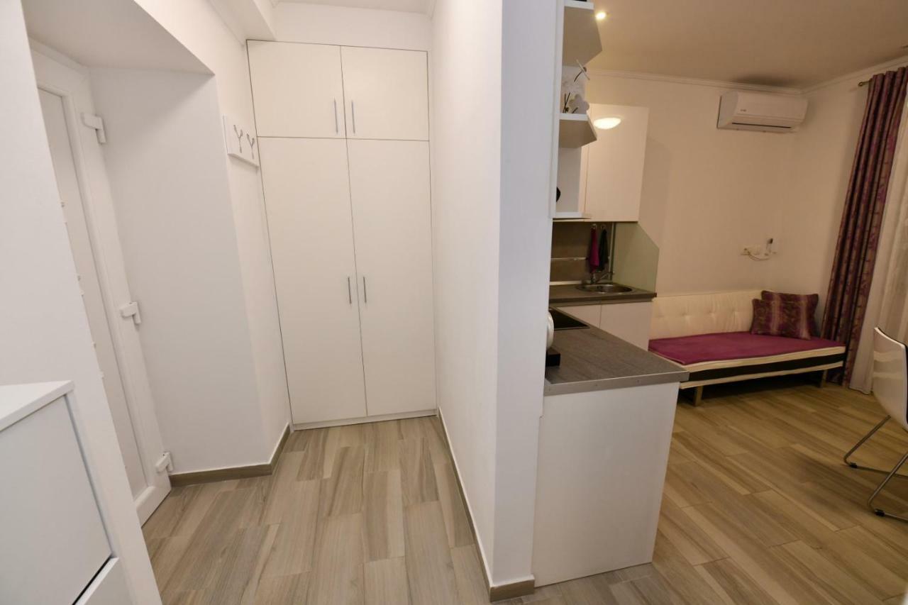 Apartment Cecilija Sinj Exterior photo